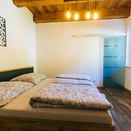 Apartmany Pri Jaskyni - Bystrá Exteriör bild